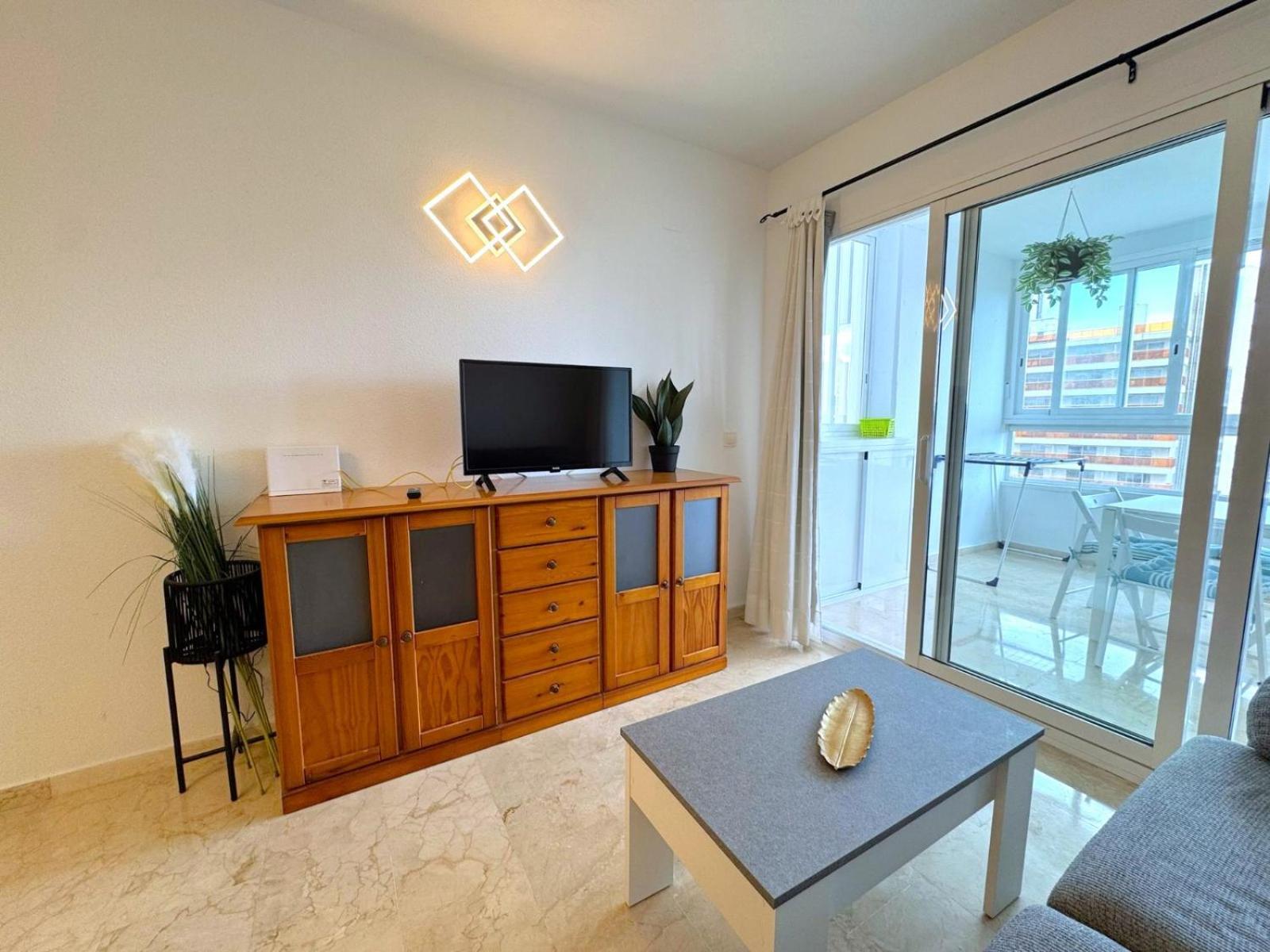 Gemelos 22-2-17 Apartment *